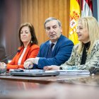 El consejero de Movilidad durante la reunión celebrada ayer en la Delegación Territorial.