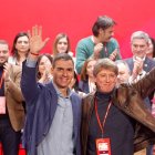 Pedro Sánchez junto a Carlos Martínez Mínguez.