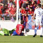 Kuda salva ante Febas en una de las ocasiones clara del Teruel en la primera parte.