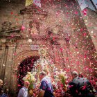 Cientos de personas se encomendaron a la Virgen