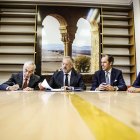 Firma del acuerdo de colaboración, con Olmedo, Zurita, Pollán, Benjumea y Rodríguez-Ponga, en el Convento de la Merced.