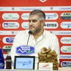 Huerta en la sala de prensa de Los Pajaritos.
