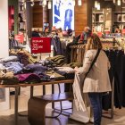 Interior de un comercio en Soria.