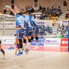 Triple bloqueo del Grupo Herce ante un Manacor que no pudo con la solidez celeste.