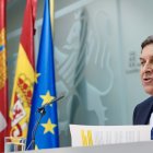 El portavoz de la Junta y consejero de Economía y Hacienda y portavoz, Carlos Fernández Carriedo, comparece en rueda de prensa tras la reunión del Consejo de Gobierno.