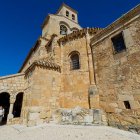 Iglesia románica de la Virgen del Rivero .