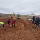 Inicio de los trabajos de excavación en la fosa de La Riba de Escalote (Soria).