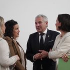 El delegado del Gobierno en Castilla y León, Nicanor Sen; la directora General de MUFACE, Myriam Pallarés, junto a la presidenta del Consejo de Colegios Farmacéuticos Profesionales de Castilla y León, María Engracia Pérez, y el presidente del Colegio Oficial de Médicos y presidente del Consejo Autonómico de Colegios, José Luis Díaz, presentan el lanzamiento de SIREM, la Receta Electrónica Concerta.