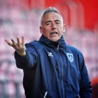 El entrenador del Numancia, Ángel Rodríguez, durante el encuentro ante la Sarriana.