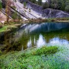 La Fuentona, en Soria, muestra su característico “ojo de mar”, donde el agua alcanza una transparencia casi irreal