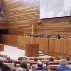 Mesa de las Cortes, durante la celebración de un pleno de la pasada legislatura.