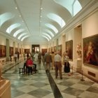 Una de las galerías del Museo del Prado, la pinacoteca madrileña que conserva el fresco medieval del oso procedente de San Baudelio de Berlanga, en Soria.