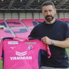 Pablo Machín durante su presentación como entrenador del Cerezo Osaka.
