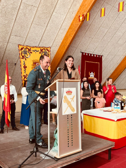 Celebración de la Guardia Civil en el día de la Virgen del Pilar en San Esteban.