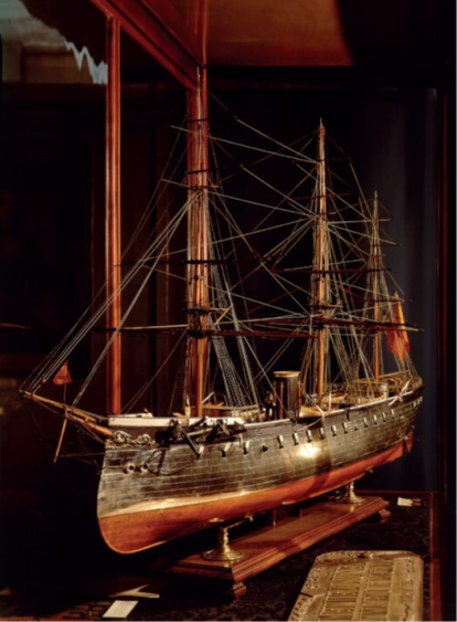 Modelo original de la fragata 