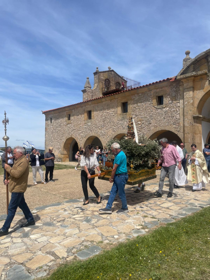 Buen día en el santuario de Las Fraguas