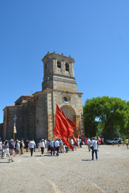 Romería de La Blanca en Cabrejas del Pinar.