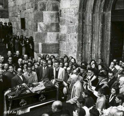 Entierro del General Yagüe en San Leonardo de Yagüe en 1952