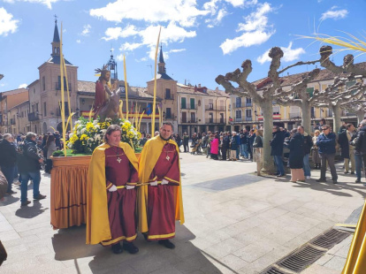La Semana Santa burguense arrancó con 'La Borriquilla'