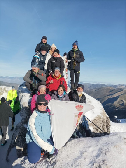 Covaleda coloca el belén en el Urbión (5)