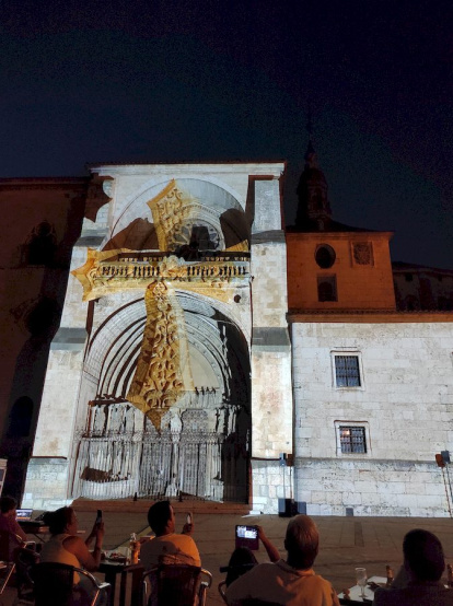 Videomapping en El burgo para conmemorar el aniversario de Las edades del hombre - ANA HERNANDO