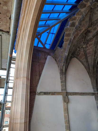 Obras en la iglesia de Santa María de Yanguas de Ágreda. HDS (1)