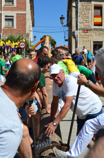 Fiestas de Vinuesa 2022, día de la Pingada del Mayo. RAQUEL FERNÁNDEZ