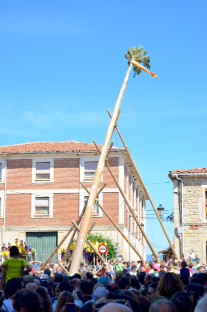 Fiestas de Vinuesa 2022, día de la Pingada del Mayo. RAQUEL FERNÁNDEZ