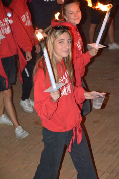 Encendido de antorchas para despedir las fiestas de Almazán. SATUR LAFUENTE (43)_04