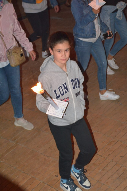 Encendido de antorchas para despedir las fiestas de Almazán. SATUR LAFUENTE (47)_04