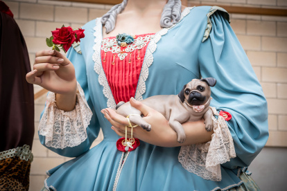 Gigantes y cabezudos convierten la Gigantalia 2024 en una fiesta.