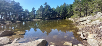Laguna de los Abantos.