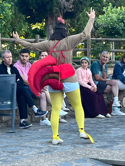 El grupo de tatro Aregrada en una de sus primeras representaciones