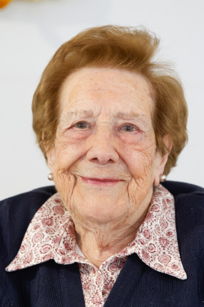 María Sánchez Moruga celebra sus 100 años desde la residencia El Parque.