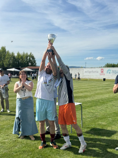 San Juan de Garray acoge la fiesta del fútbol provincial con la Copa Diputación y el Interpueblos.
