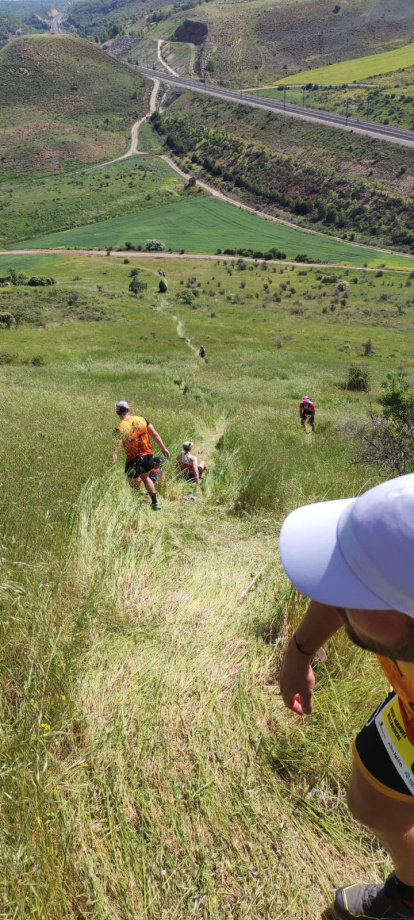 Benamira revive con el I Trail del Jalón ganado por Jordán Lázaro y Virginia Quellca.