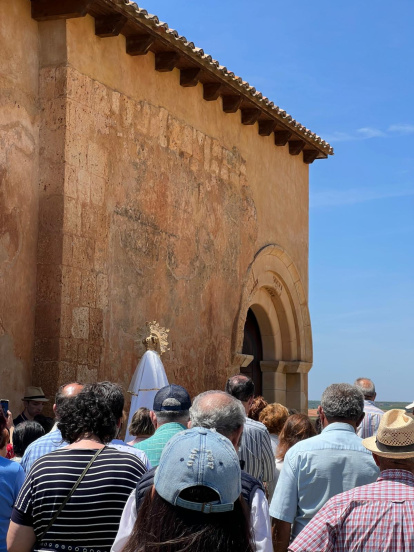 La Virgen de Las Lagunas regresa a Villálvaro tras el intercambio con Zayas de Báscones