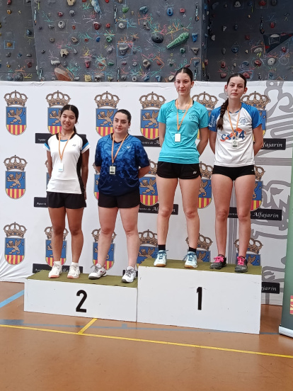 Jimena Ayllón en el pódium de la prueba aragonesa.