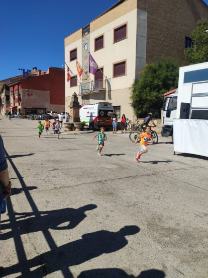 Un centenar de participantes se dieron cita en la Carrera de Golmayo.