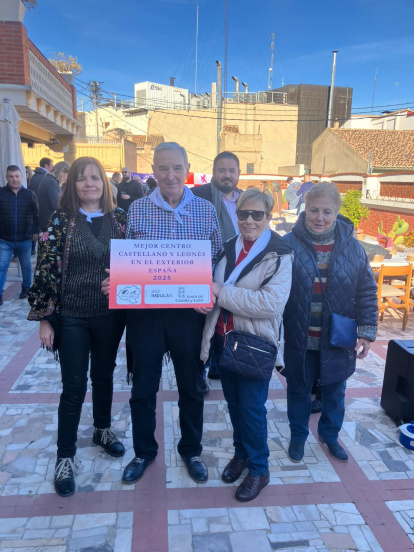 La Casa de Soria en Valencia ha celebrado este sábado un entrañable homenaje al socio.
