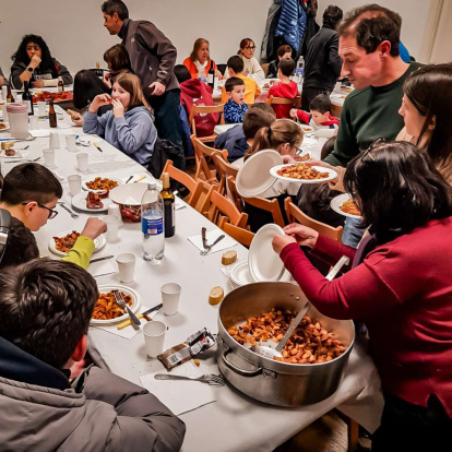 Los vecinos disfrutaron de una noche en comunidad
