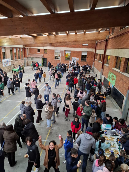 Un acto solidario para concienciar a los niños