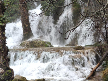 La Cascada de La Toba con una fuerza que estremece