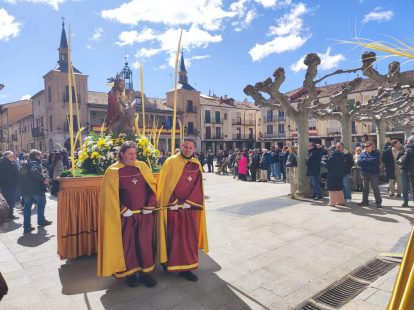 La Semana Santa burguense arrancó con 'La Borriquilla'