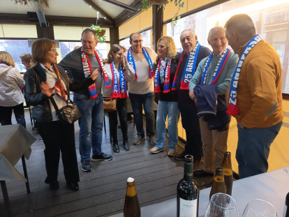 El club y la afición rinden homenaje a una agrupación histórica.