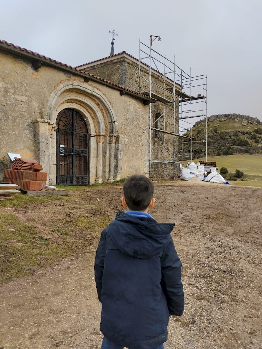 Foto de Ermita de Santa María de las Hoyas en Canicosa de la Sierra, Burgos