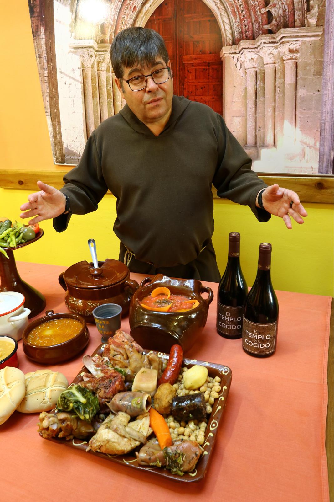 Cocido en Castillejo: tres vuelcos de sabor y tradición